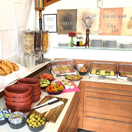 Hotel Koenig Vienna Luaran gambar