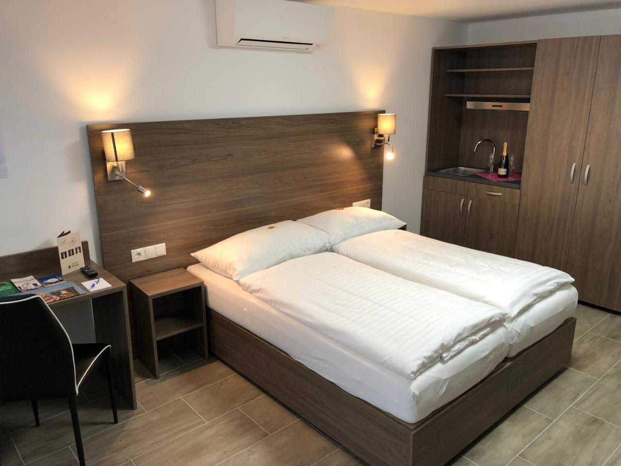 Hotel Koenig Vienna Luaran gambar